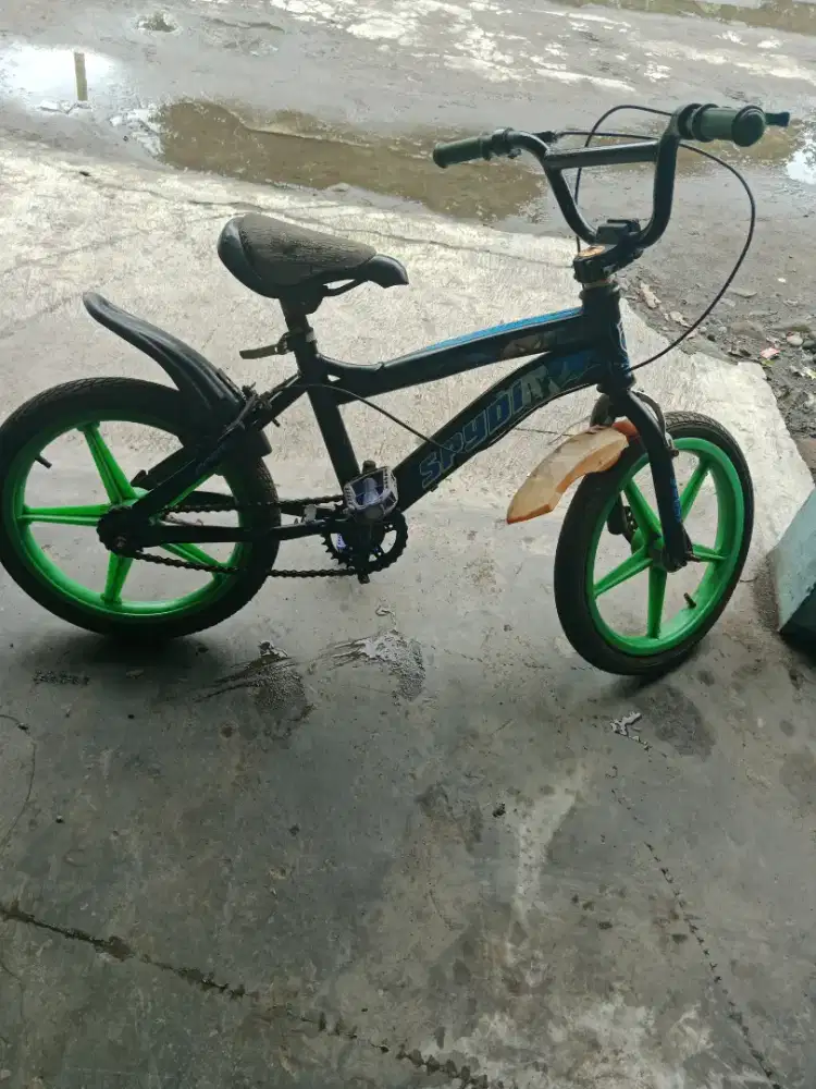 Sepeda ukuran 16 msh ok pnya boss ok pnya