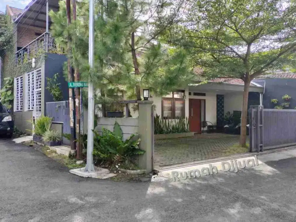 DIJUAL Rumah 2 lantai di Sukaluyu Kota Bandung Dekat Gedung Sate