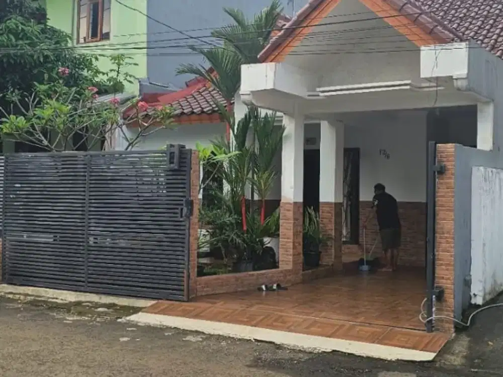 Rumah Mewah SHM GDC Puri Insani Depok LT 120 Jalan 2 Mobil