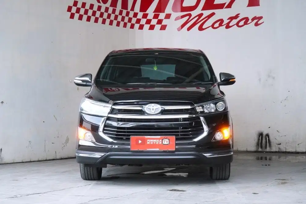 Toyota Kijang Innova 2.0 Venturer AT 2017 Hitam