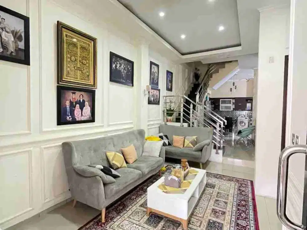 Rumah 2 lantai Full Furnished  Di Setra Dago Antapani Bandung