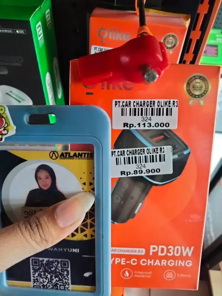 CAR CHARGER OLIKE R3