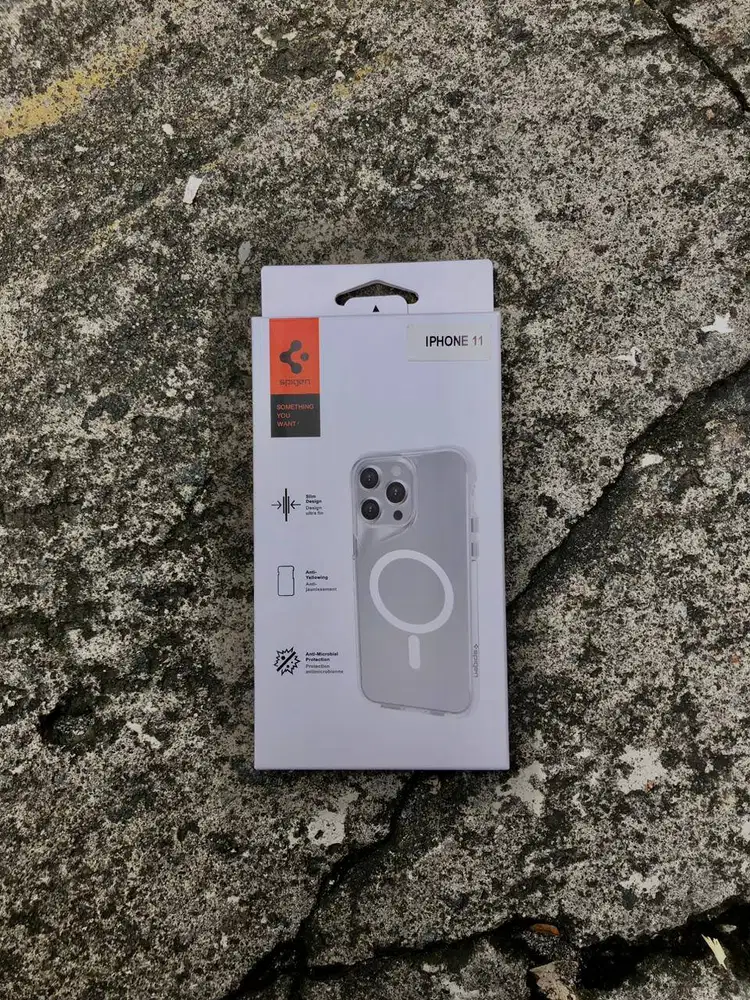 Spigen Crystal Magsafe Case iPhone 11