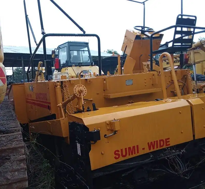 Dijual Asphalt Finisher Sumitomo model HA44W