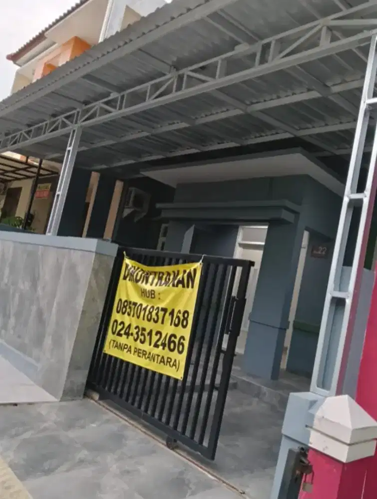 DIKONTRAKKAN RUMAH SIAP HUNI DI GREENWOOD MANYARAN SEMARANG