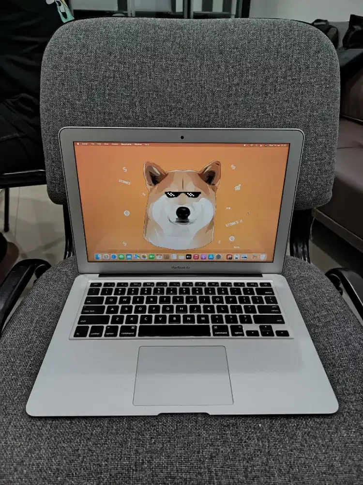 MacBook Air 2017 13 i5/8/128GB