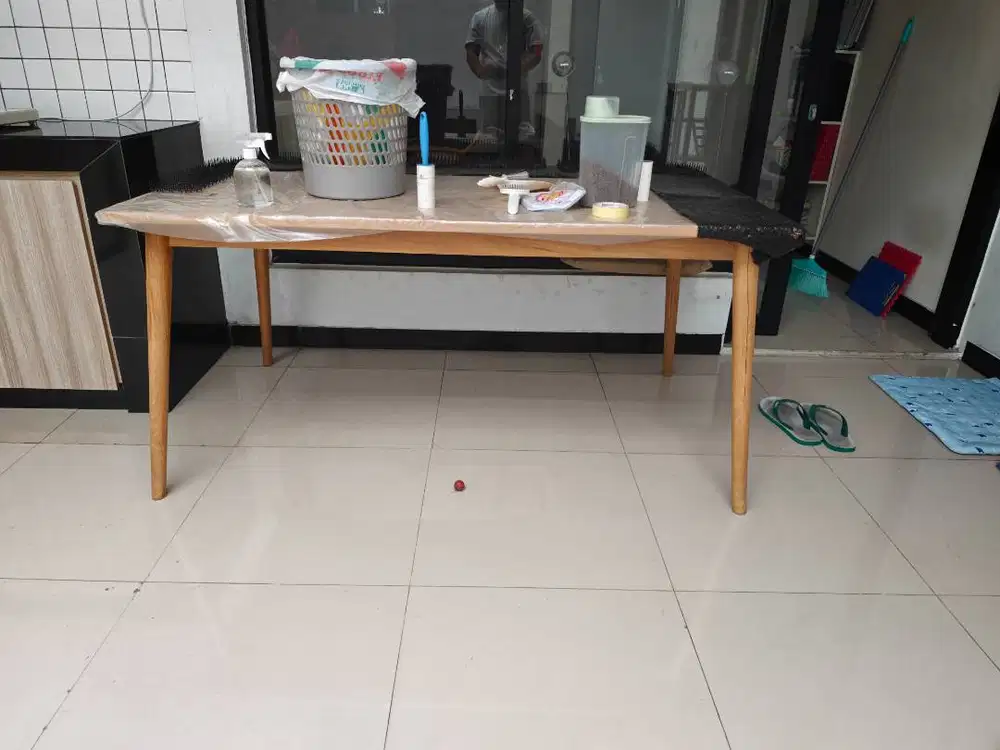 Meja makan kayu jati Jepara