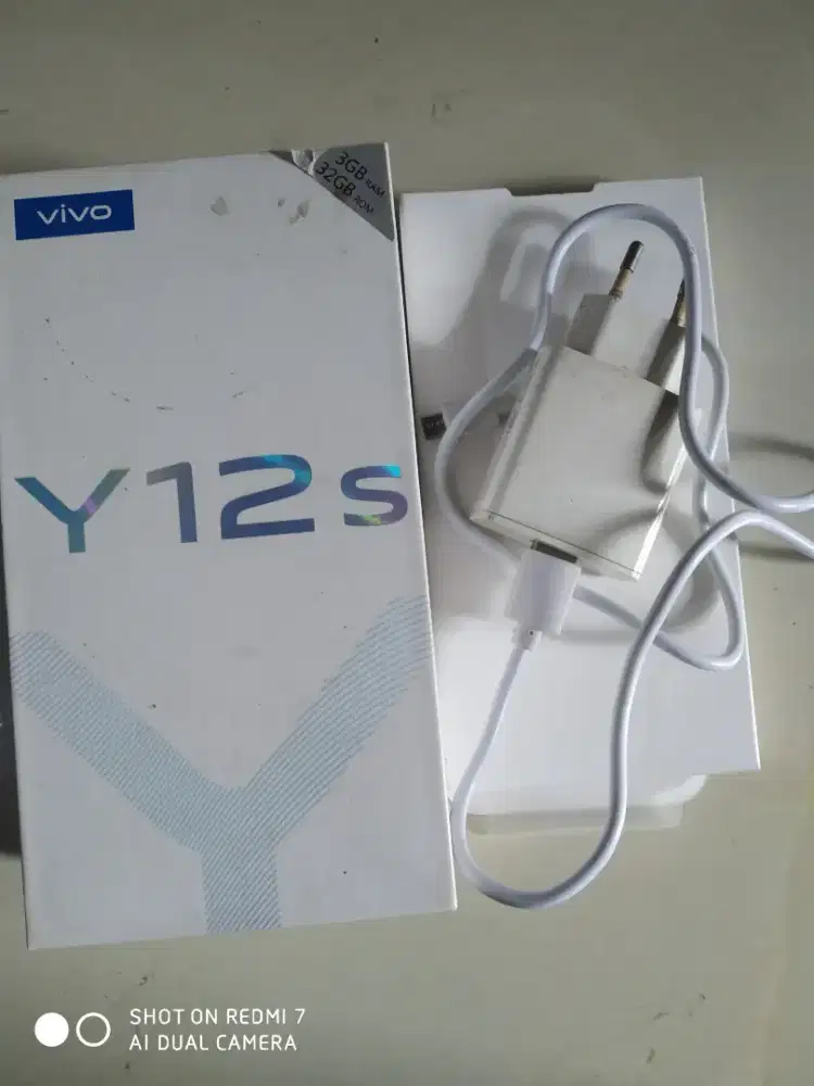 Vivo Y 12S second