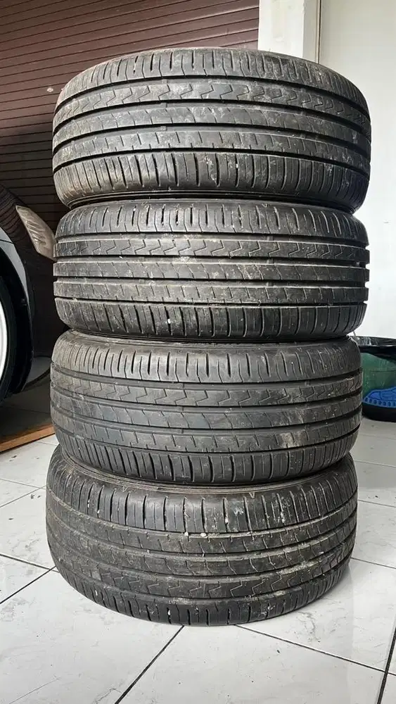 4 Ban 205/50/R16 Tebal 98% size 205 50 16