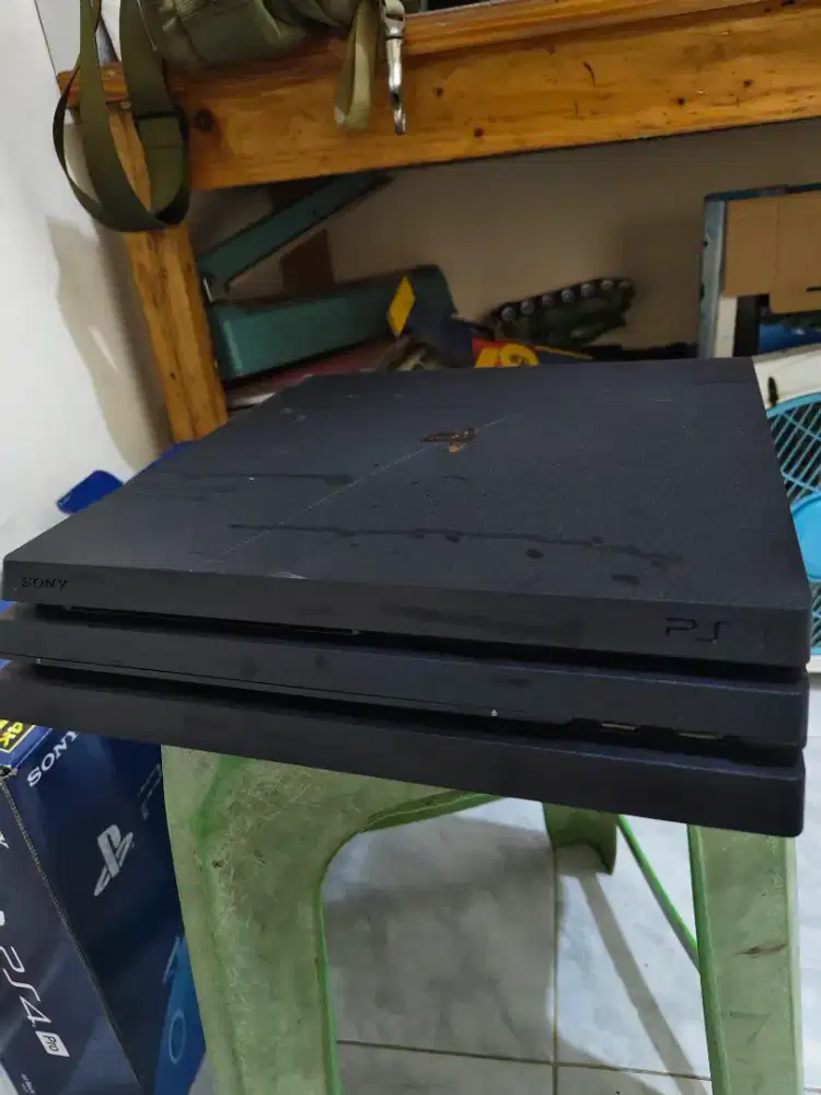 Ps4 pro hen 2tb