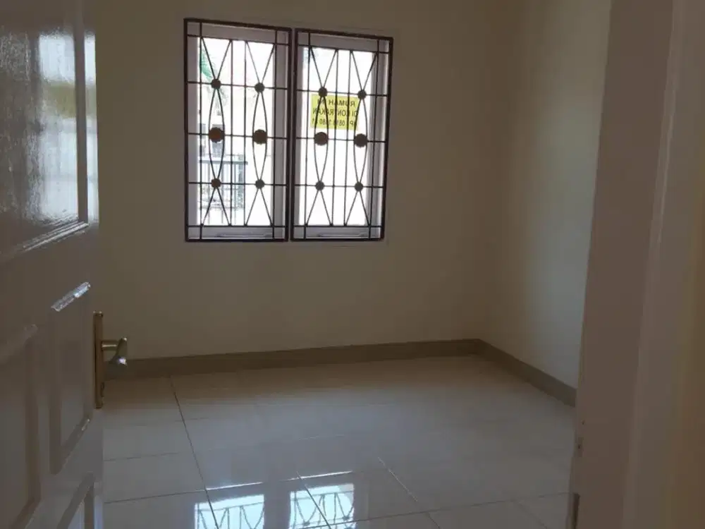 Rumah di Cluster cantik luas strategis siap huni lokasi di Taman Sari Harapan indah  Bekasi