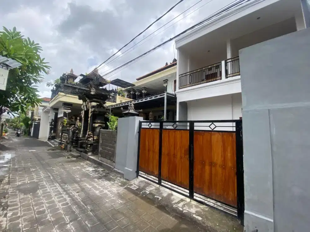 Rumah monang maning denpasar