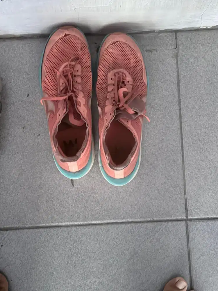 di jual sepatu ortuseigh solar