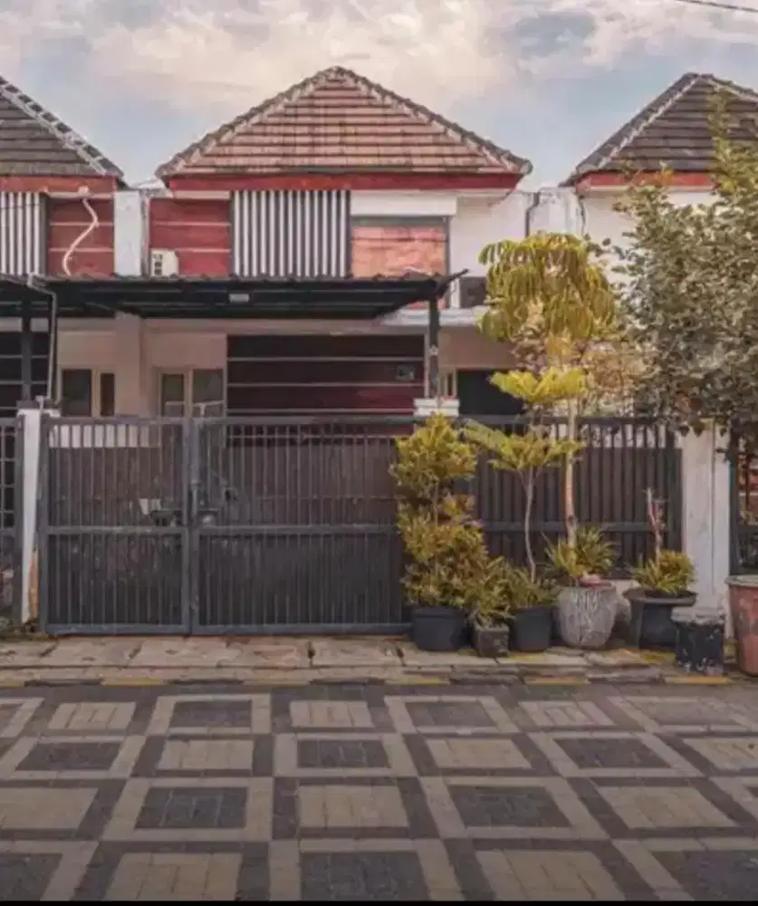 DIJUAL RUMAH KEBRAON MANIS UTARA LOKASI KEBRAON MANIS SURABAYA