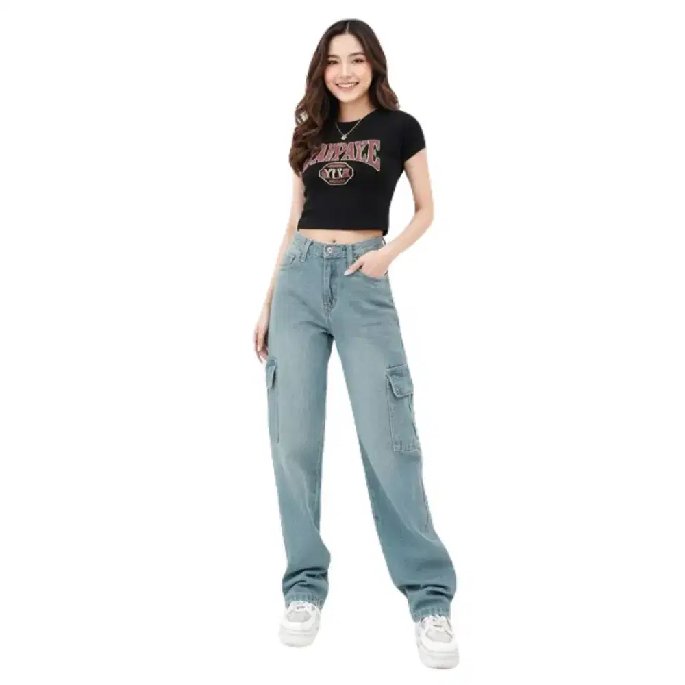 Lowongan Kerja Host Live Streaming Produk Fashion Wanita