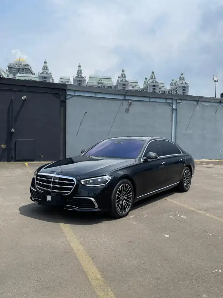 MERCY S450L NEW MODEL AT 2023 BLACK MET ATPM WARRANTY V LOW KM  SUPER
