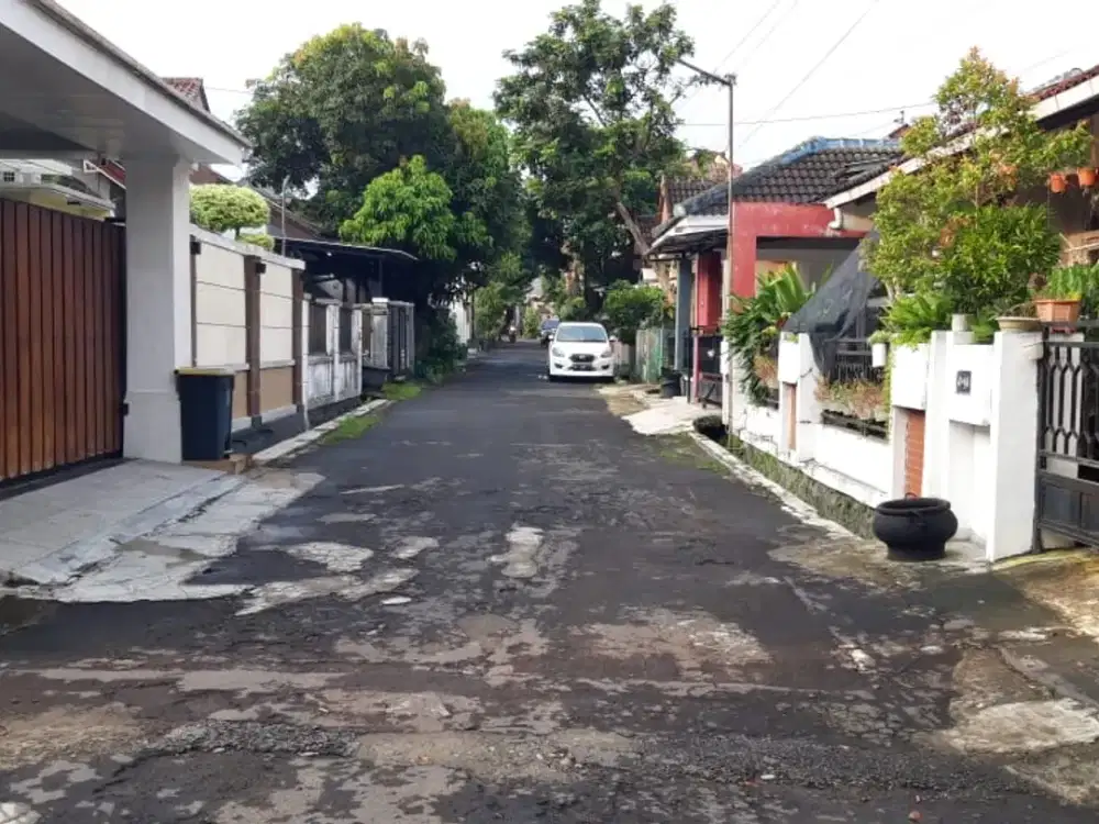 Hunian Impian Desain Elegan di Kawasan Asri Sleman – Dekat Pasar Kolombo