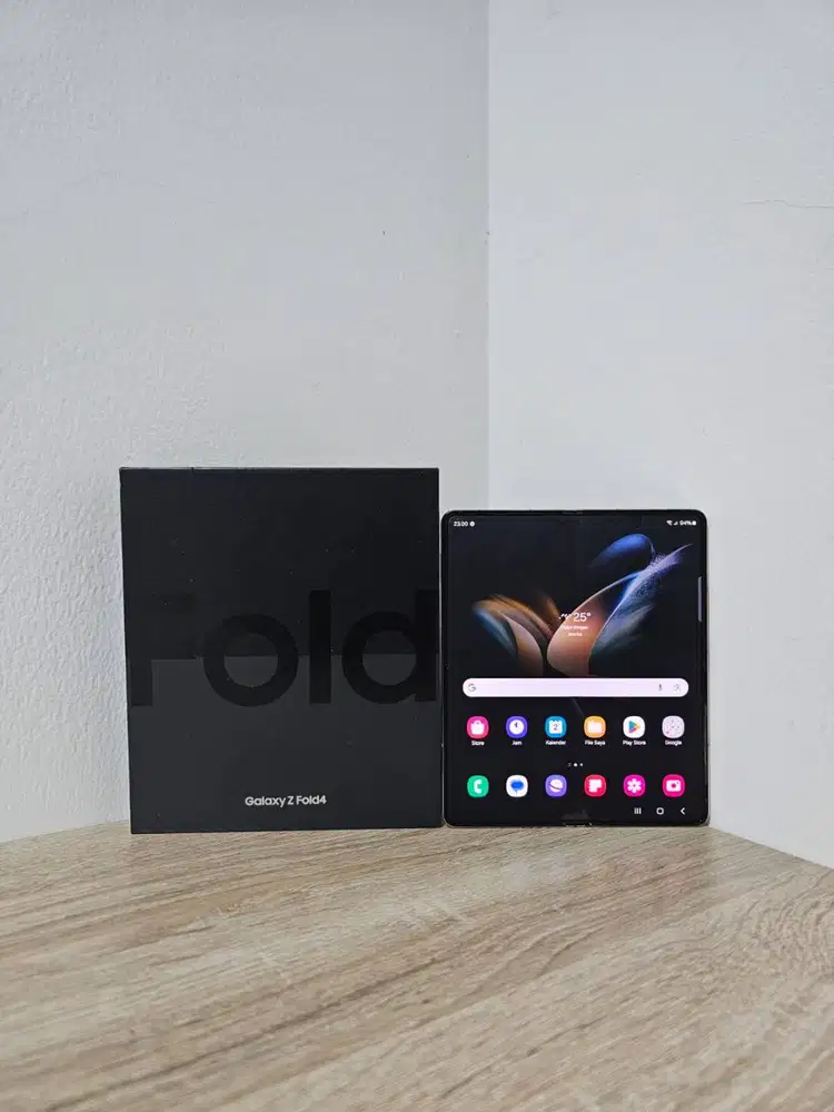 Samsung Galaxy Z Fold4 SEIN Fold 4 12/256 ZFold 12GB 256GB Mantap