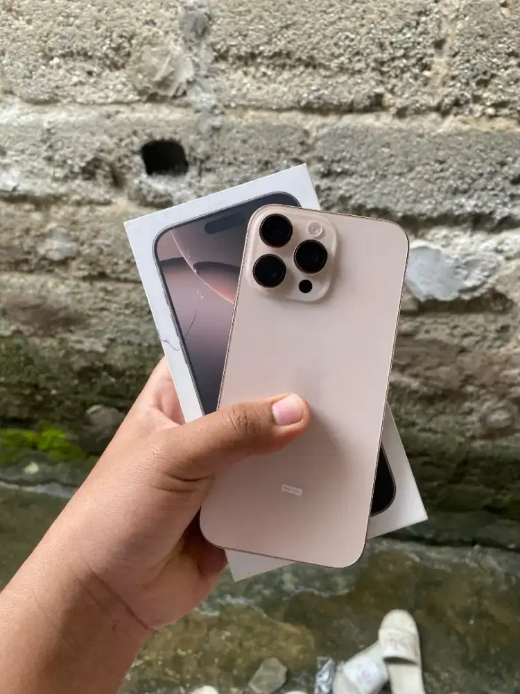 iphone 16 Pro max 256 gb