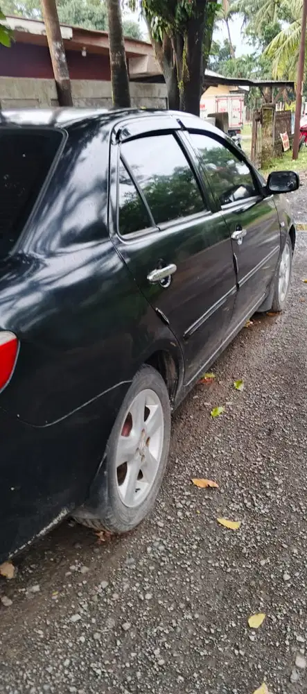 Toyota Limo 2004 Bensin