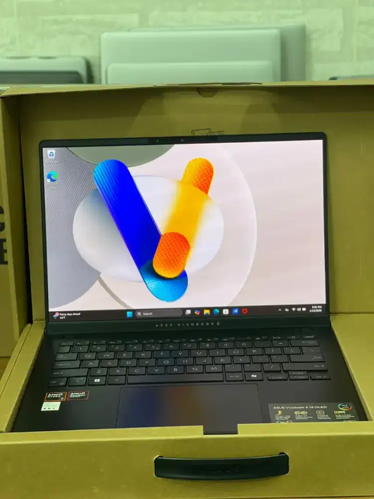 ASUS VIVOBOOK S 14 OLED*

RYZEN 7-8845HS (16Cpus) 3.8Ghz up to 5.1