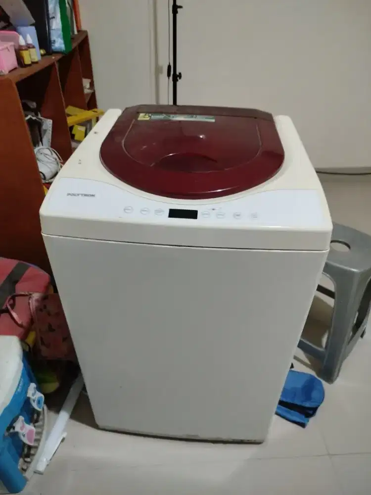 Mesin cuci Polytron