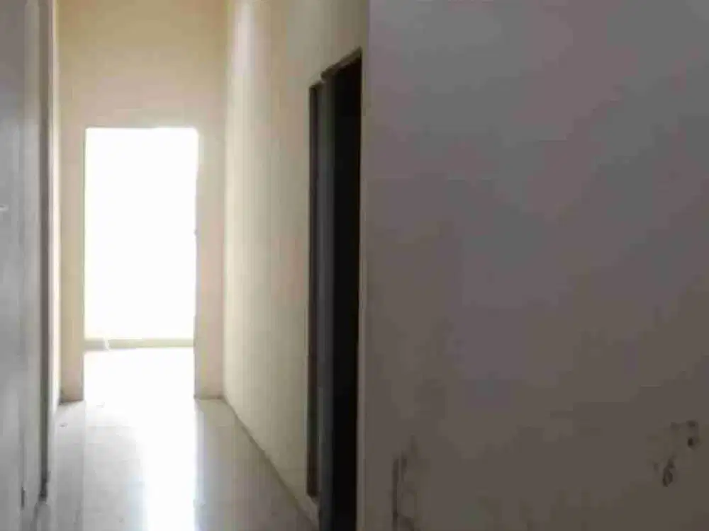 Di Jual Ruko 4 Lt. Kondisi Bagus. SHM. Jl Mardani Raya no 1 A Cempaka Putih. Jakarta pusat