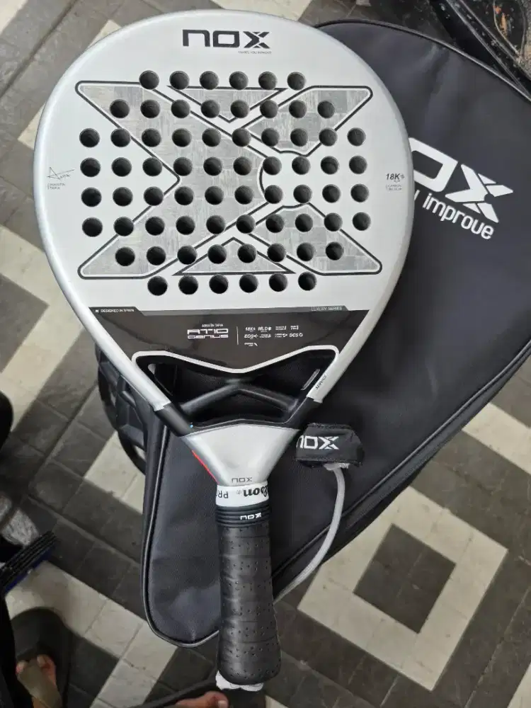 Raket padel Nox aT10