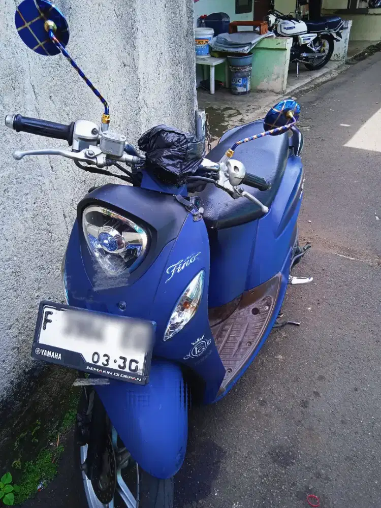 Motor fino grande 125cc tahun 202p