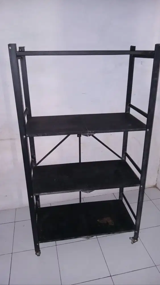 Rak Besi Lipat 4 Tingkat