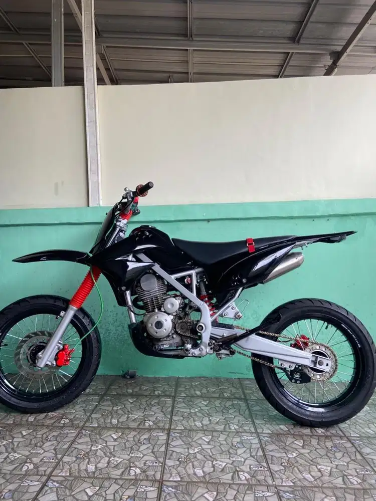 KLX 2019 Lengkap