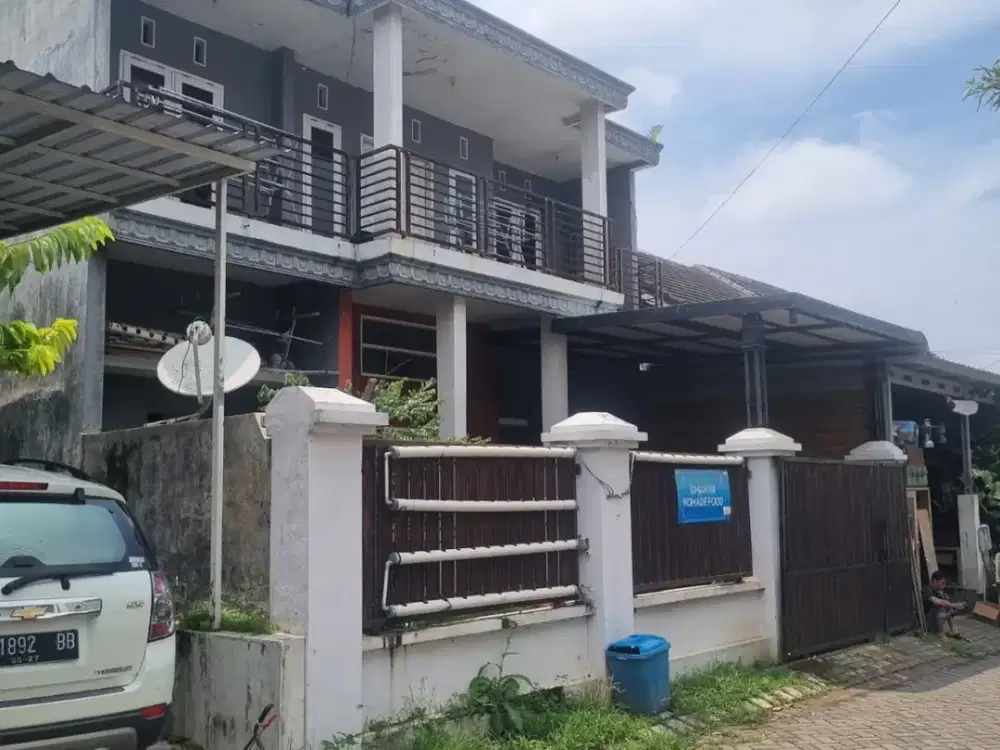 Rumah Murah 2 Lantai Perumahan Tasik Madu Dekat Masjid Tunggul Wulung