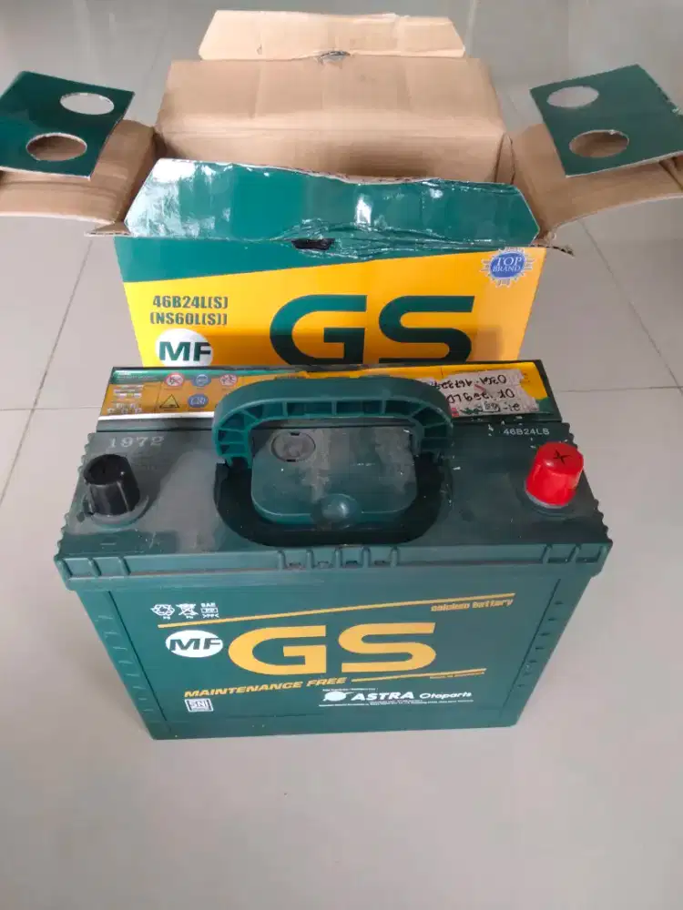 Aki mobil bekas. GS Astra 12V - 45A.