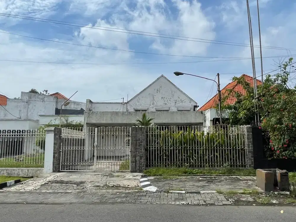 MURAH POL, RUMAH DI PUSAT KOTA JL ARGOPURO  -Strategis dekat Raya Arjuno & Kedungdoro