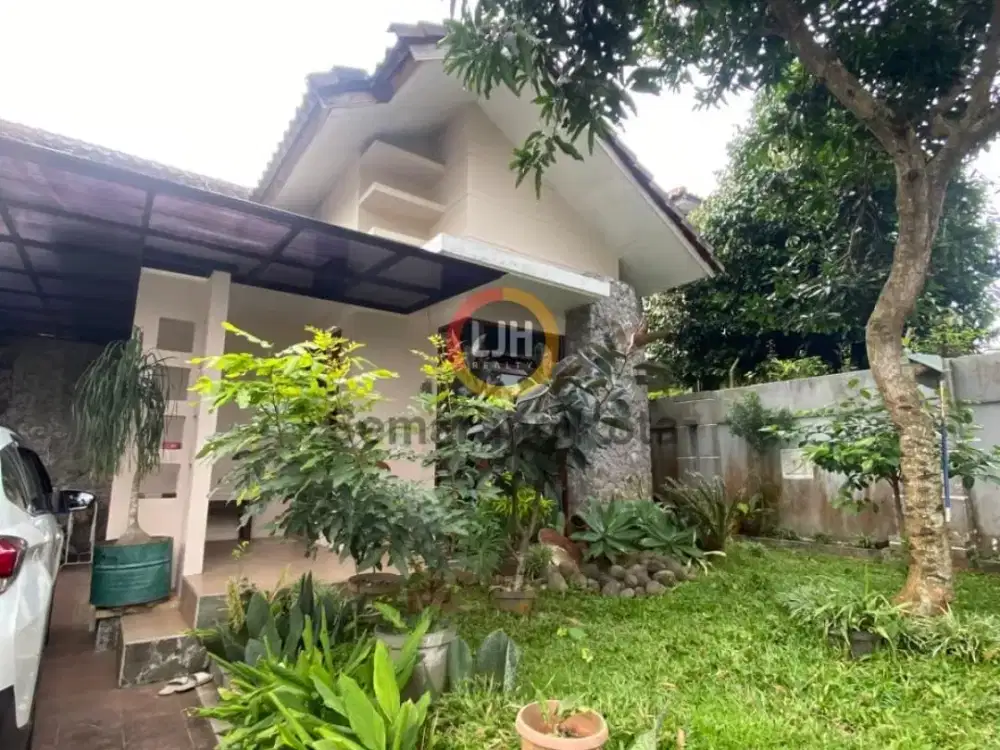 Rumah villa di jalan Rindang Asih, Ungaran Barat