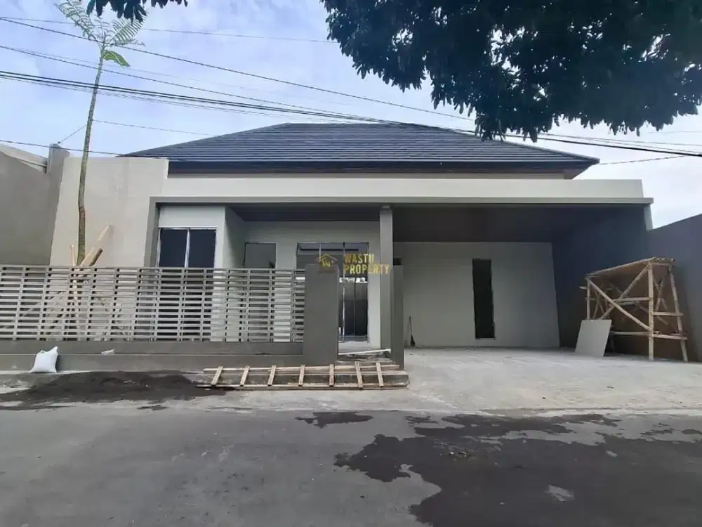 - RUMAH TANAH LUAS, DEKAT JALAN RAYA DI PURWOMARTANI, KALASAN