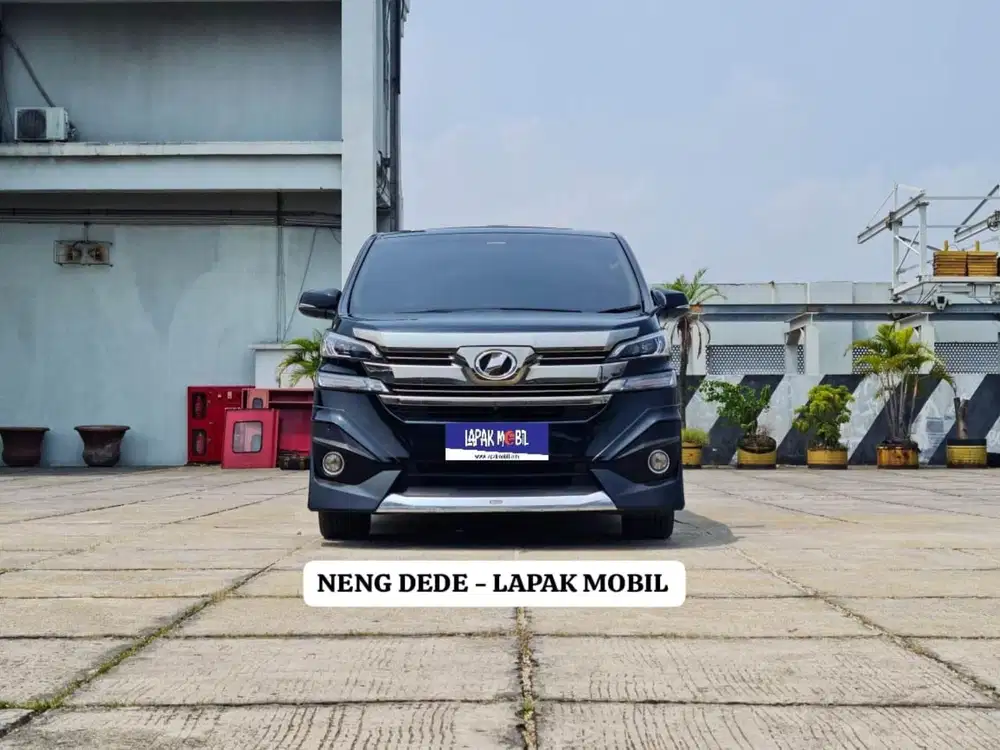Toyota Vellfire 2.5 Modelista 2015
