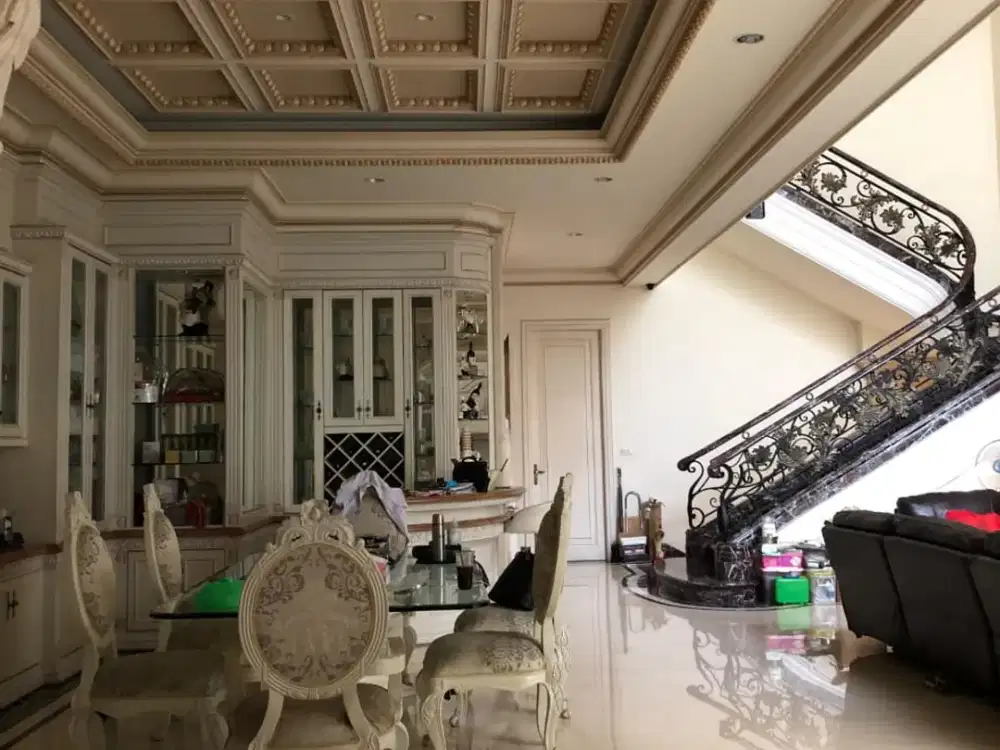 Rumah Classic Mediterania Lift Sunter Paradise Garden Bisma Sts Agung Tengah