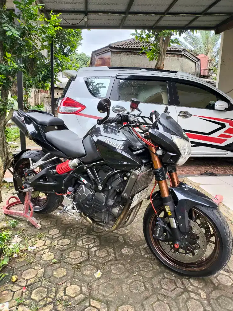 MOGE BN 600 CC MODIF BREMBO