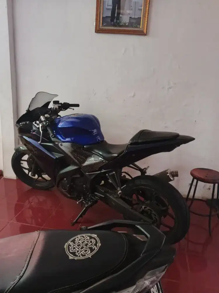 Yamaha R25 sport 250cc