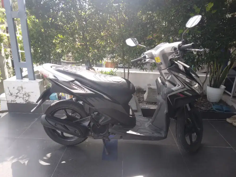 Honda vario techno cbs 110 cocok buat harian  / antar anak ke sekolah