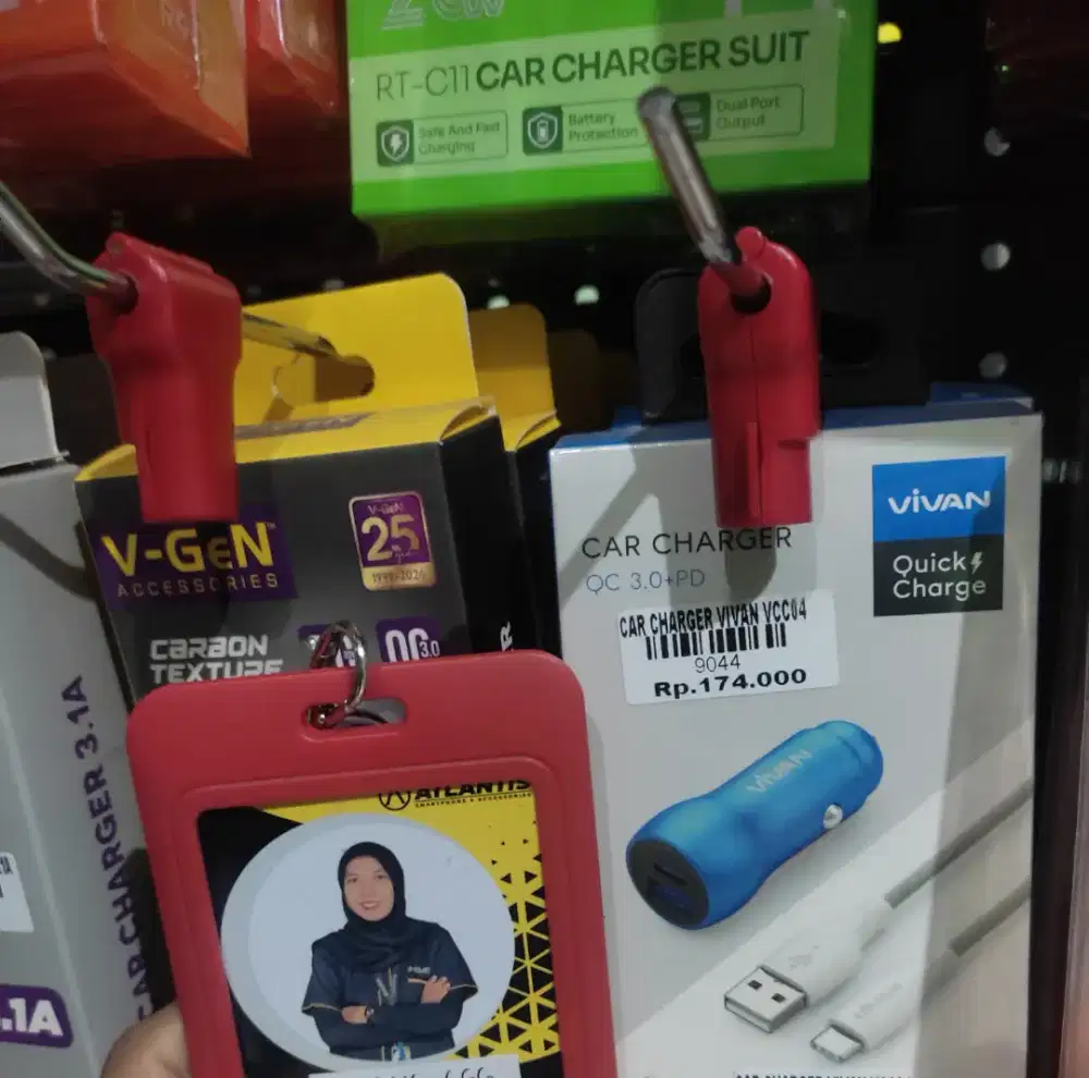 CAR CHARGER VIVAN VCC04