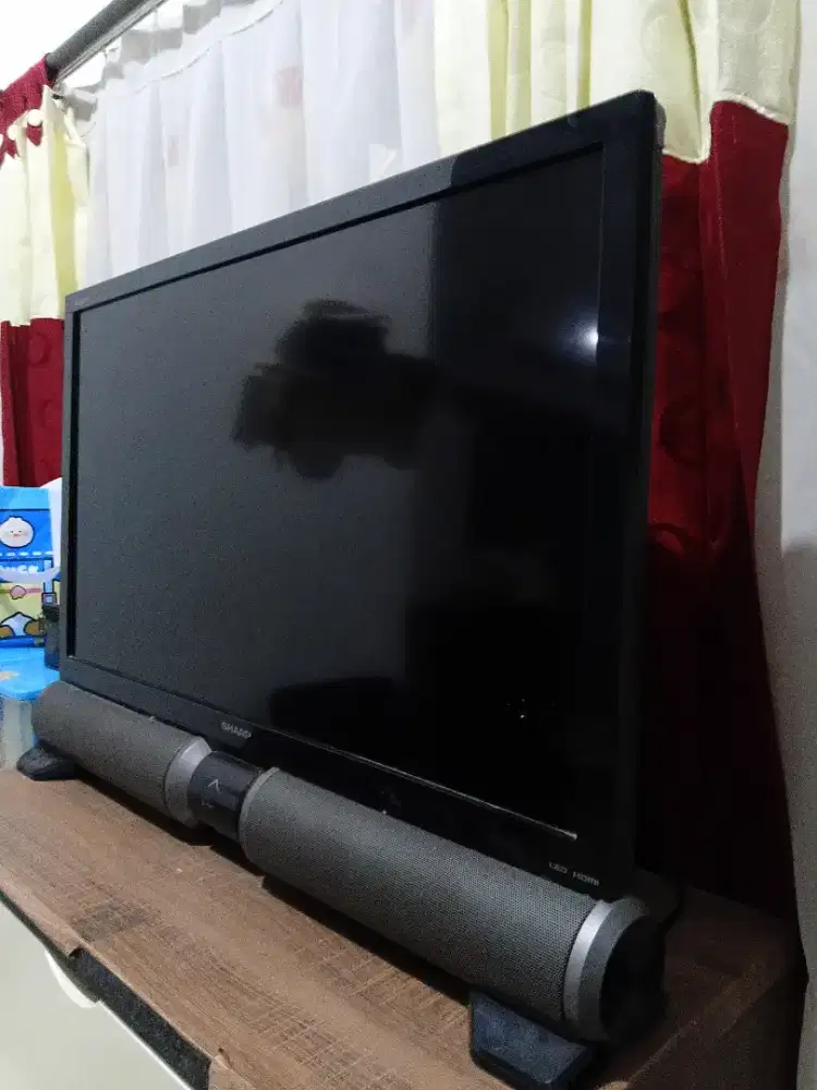 Tv sharp 32 inch LED