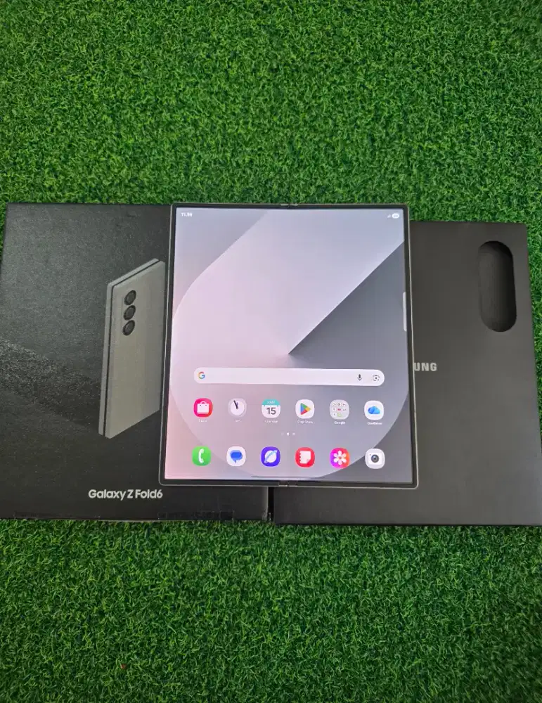 Samsung Z Fold 6 5G 12/256gb SEIN Lengkap Normal