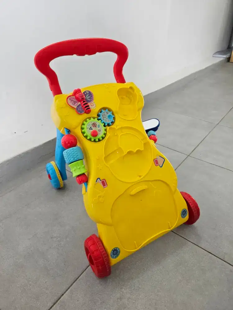 Preloved Baby walker