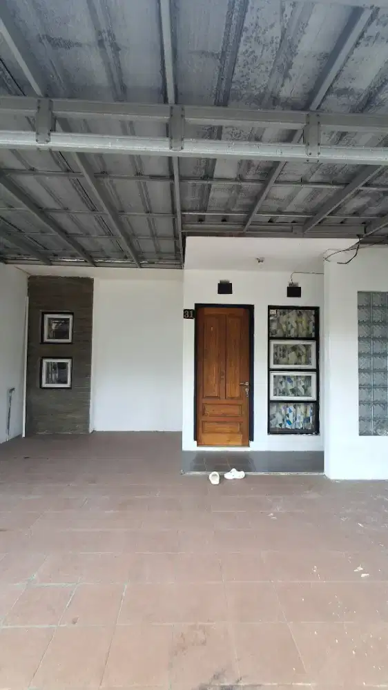 DIKONTRAKAN RUMAH BUAHBATU CIGANITRI NYAMAN 2KT 1KM