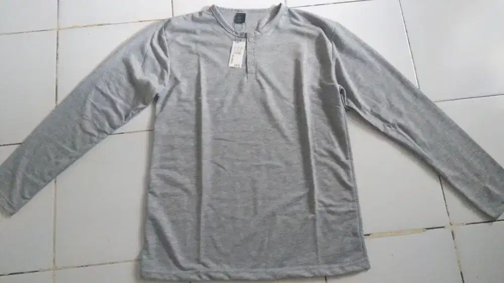 Kaos panjang cowok