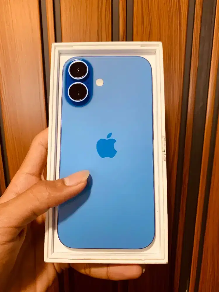 iPhone 16 basic ultramarine 128gb iBox
