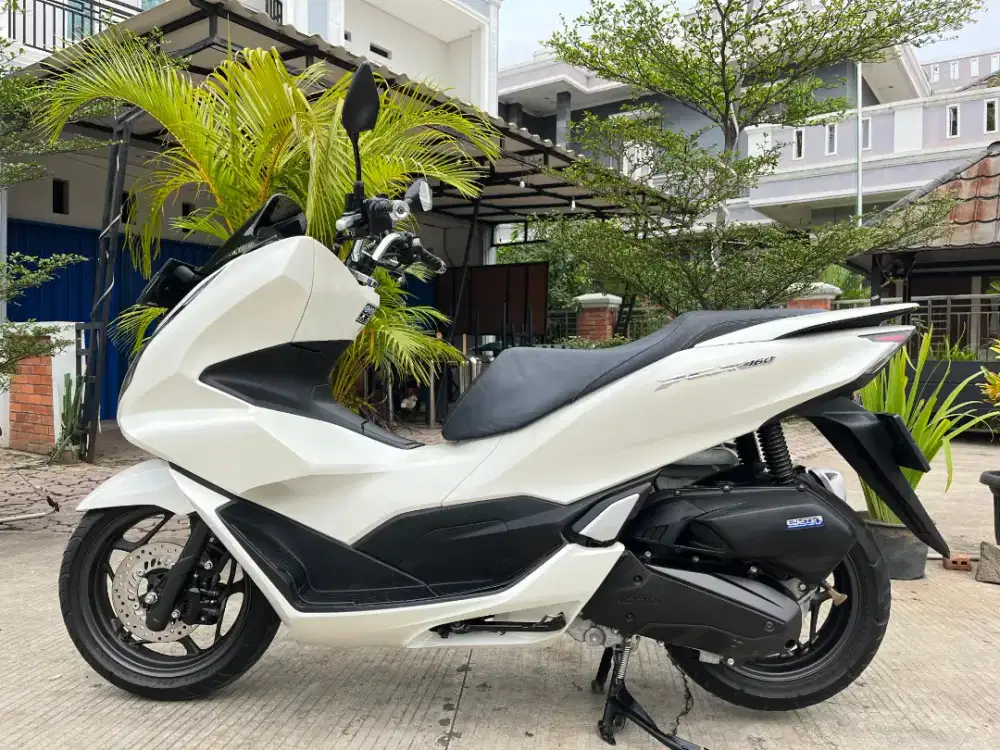 HONDA PCX 160CC LOW KM PAJAK PANJANG 07-2026
