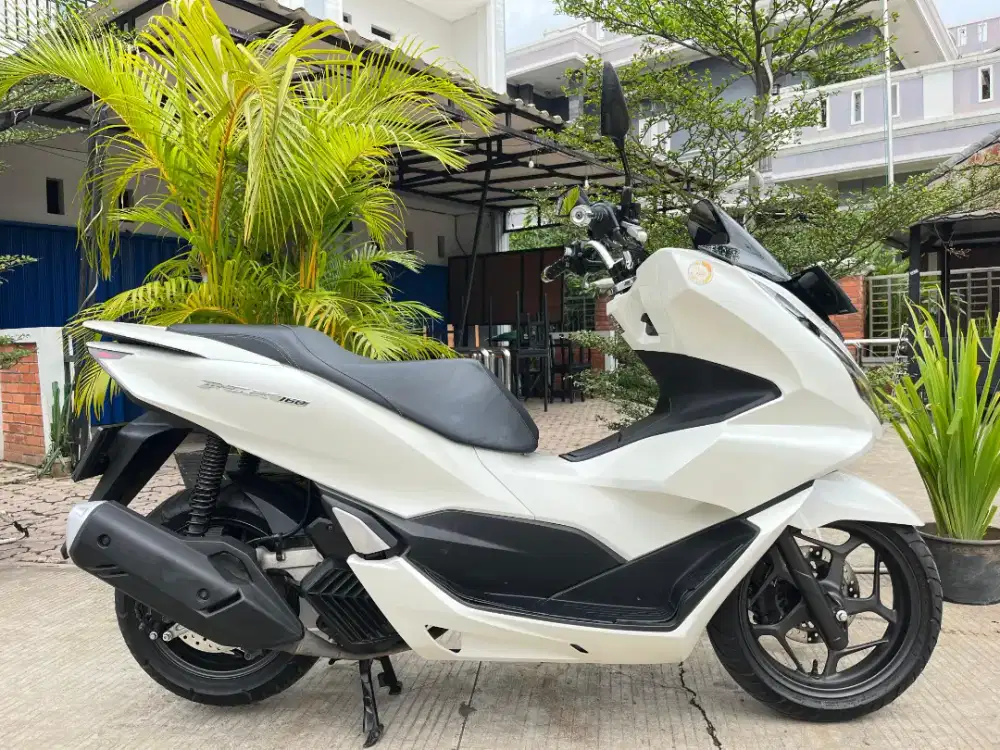 HONDA PCX 160CC PAJAK PANJANG LOW KM